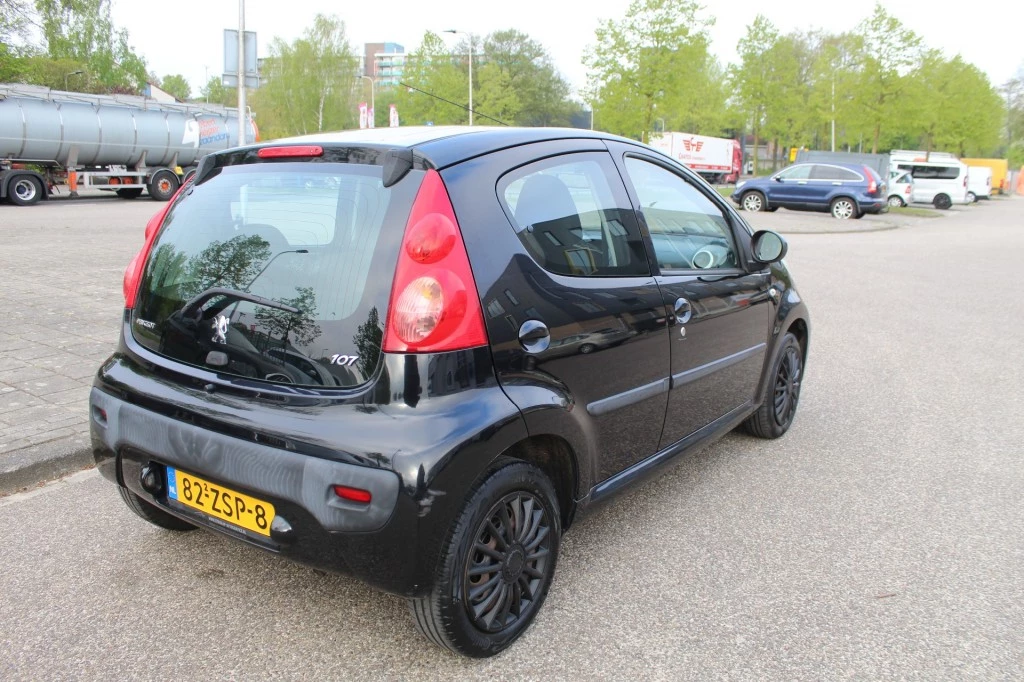 Hoofdafbeelding Peugeot 107