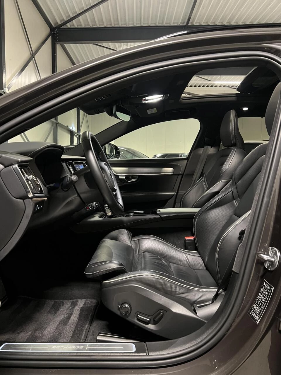 Hoofdafbeelding Volvo V90