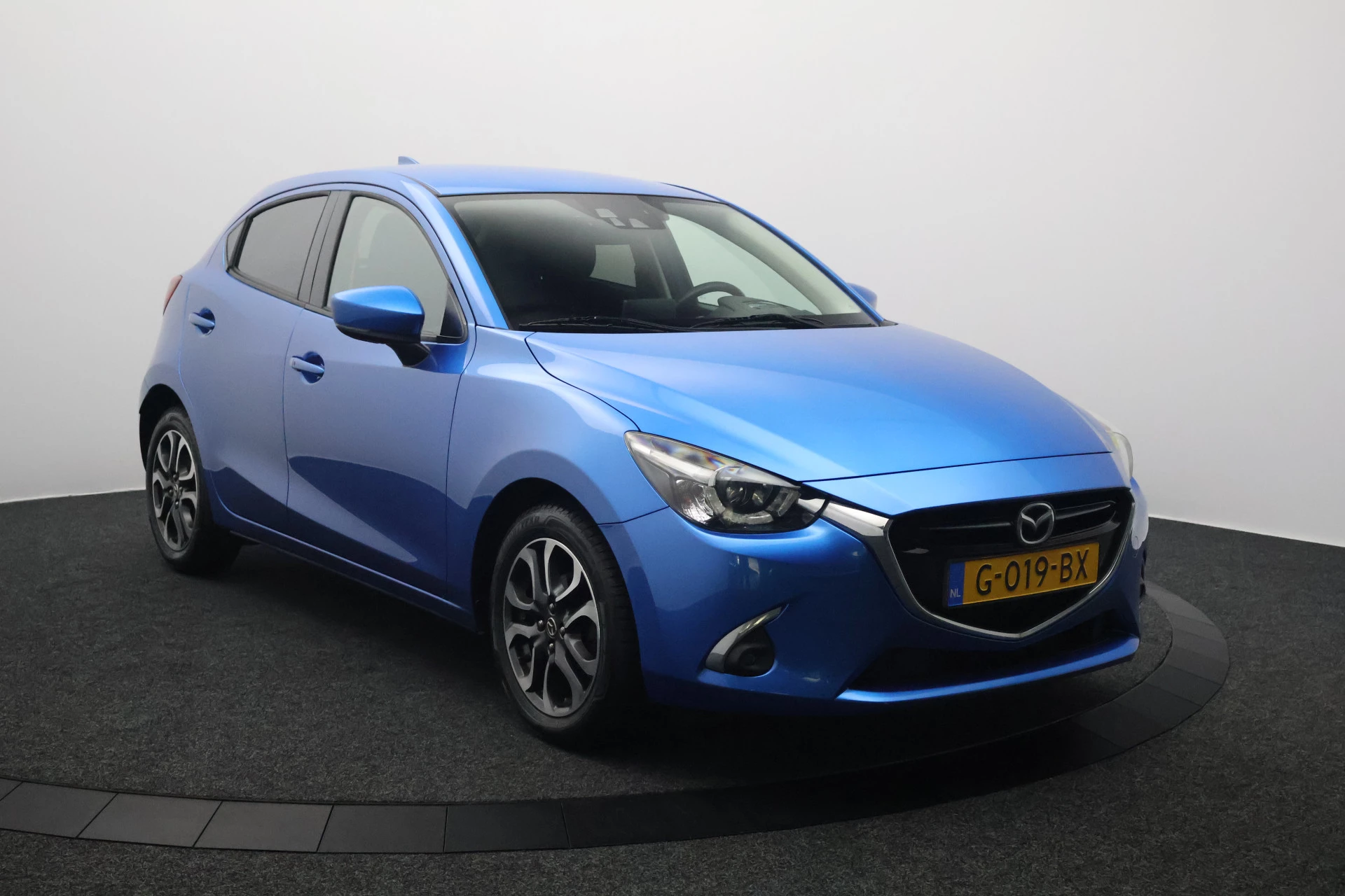 Hoofdafbeelding Mazda 2
