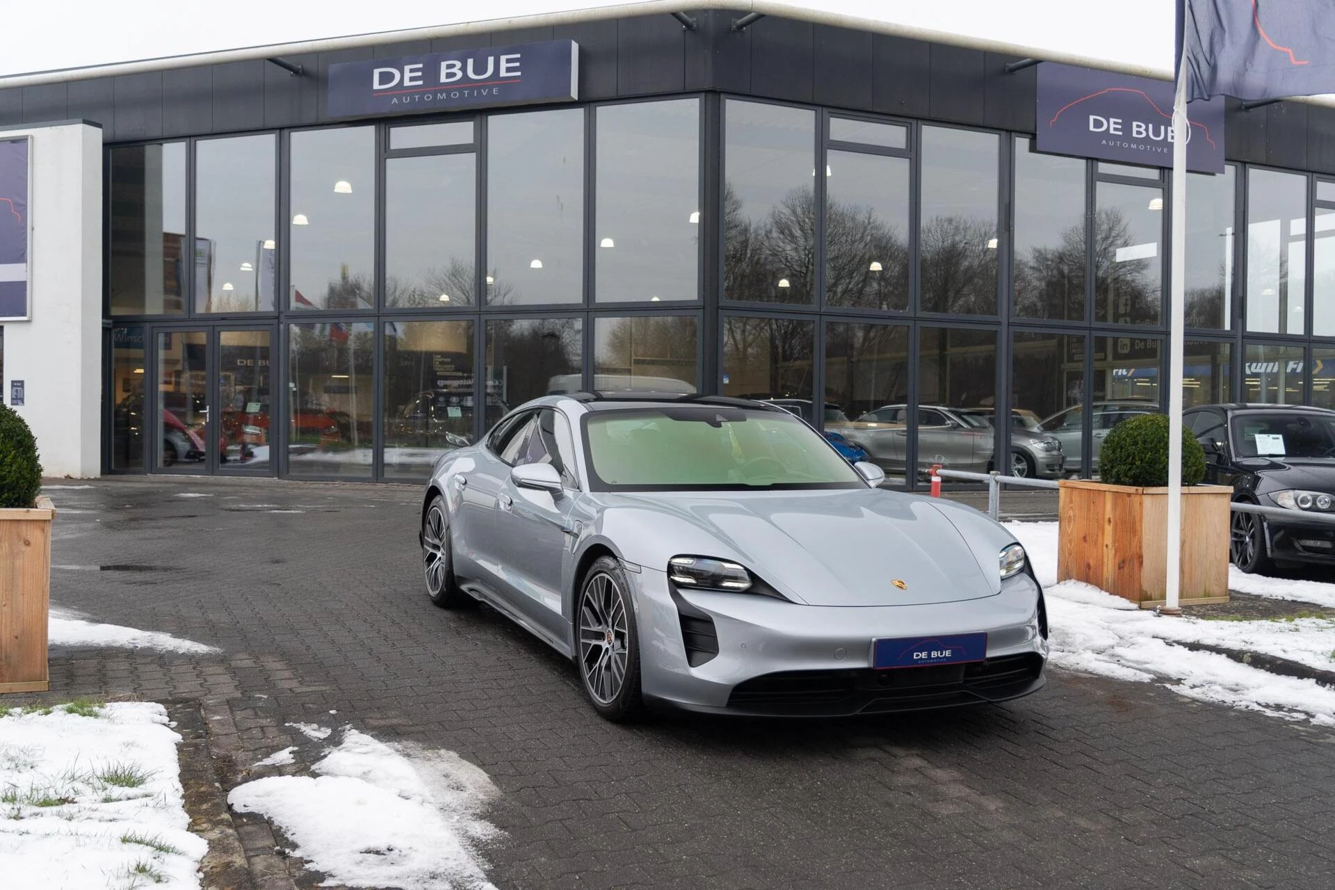 Hoofdafbeelding Porsche Taycan