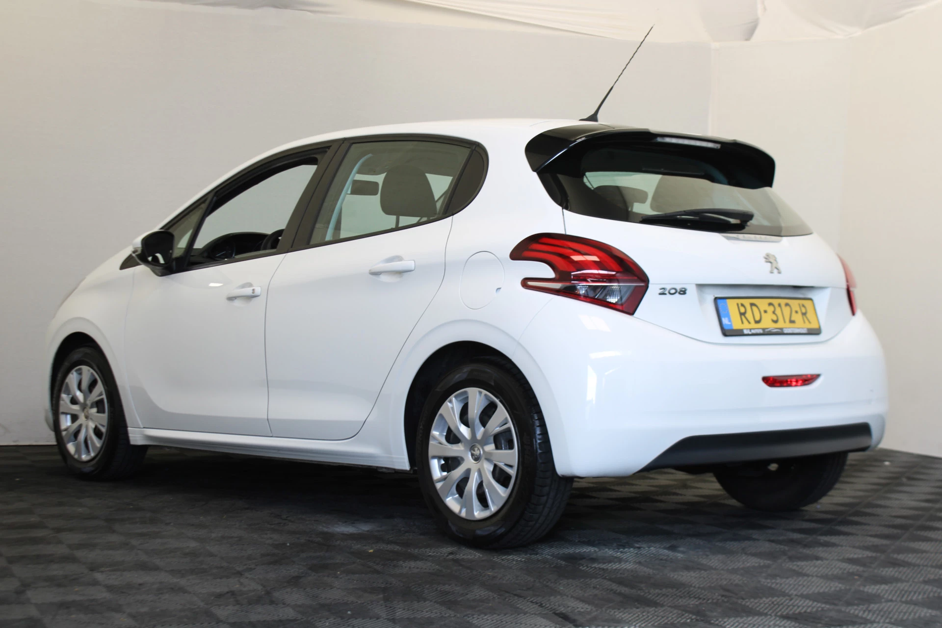 Hoofdafbeelding Peugeot 208