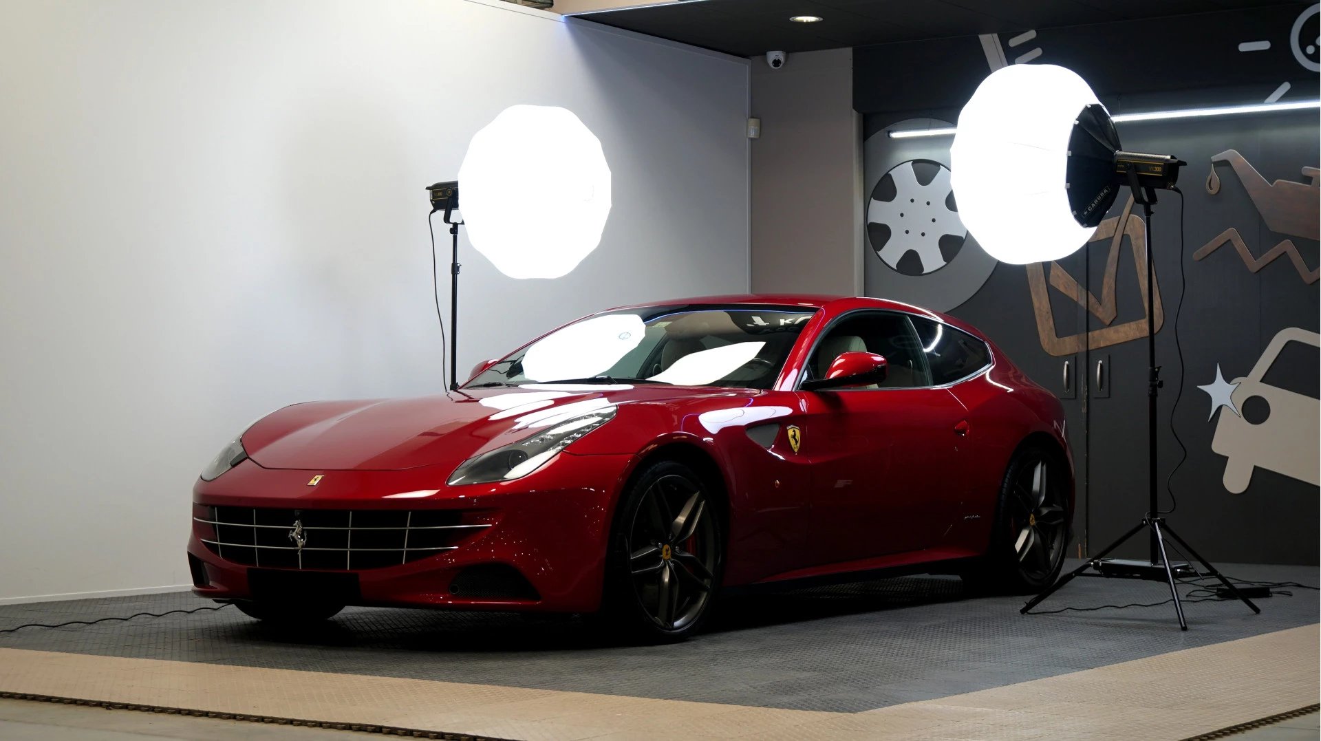 Hoofdafbeelding Ferrari FF