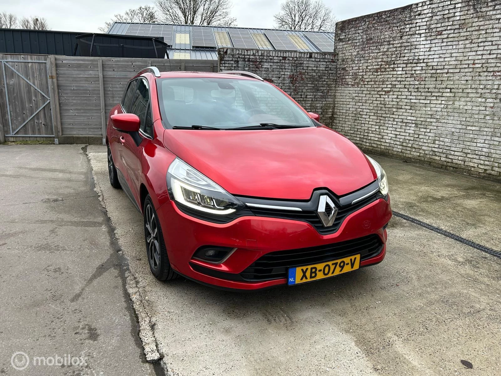 Hoofdafbeelding Renault Clio