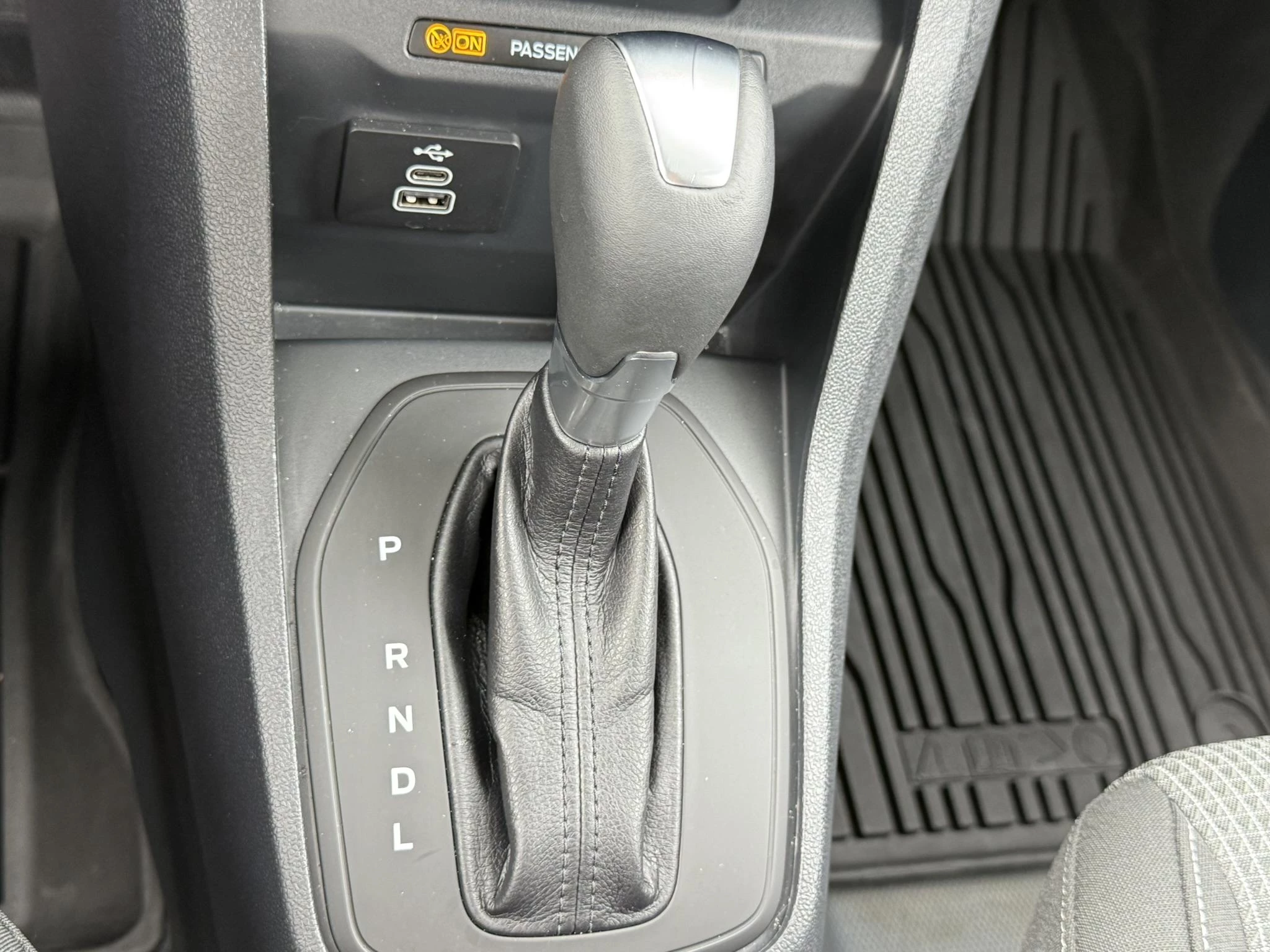 Hoofdafbeelding Ford Transit Courier
