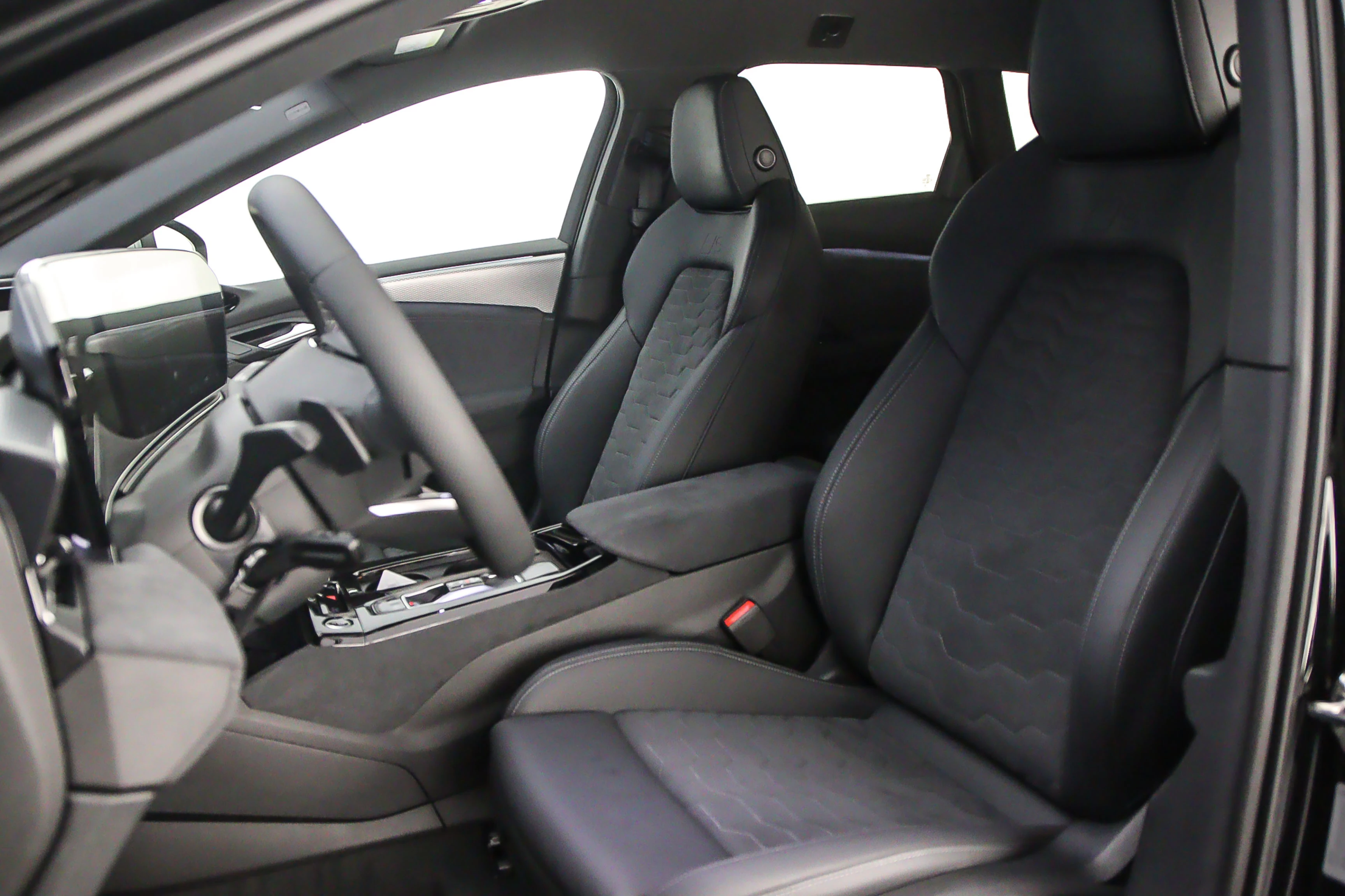 Hoofdafbeelding Audi A6 Avant e-tron
