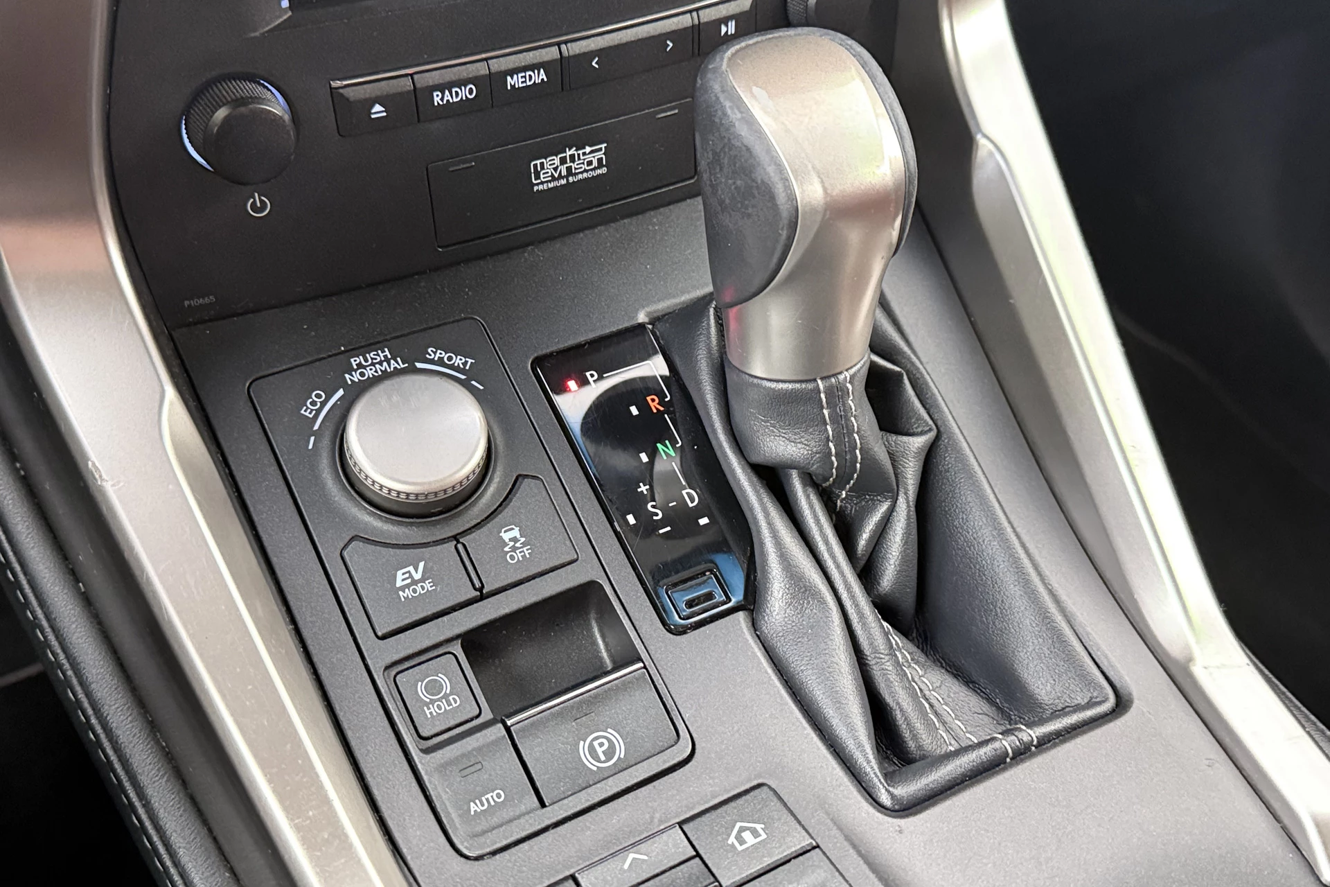 Hoofdafbeelding Lexus NX