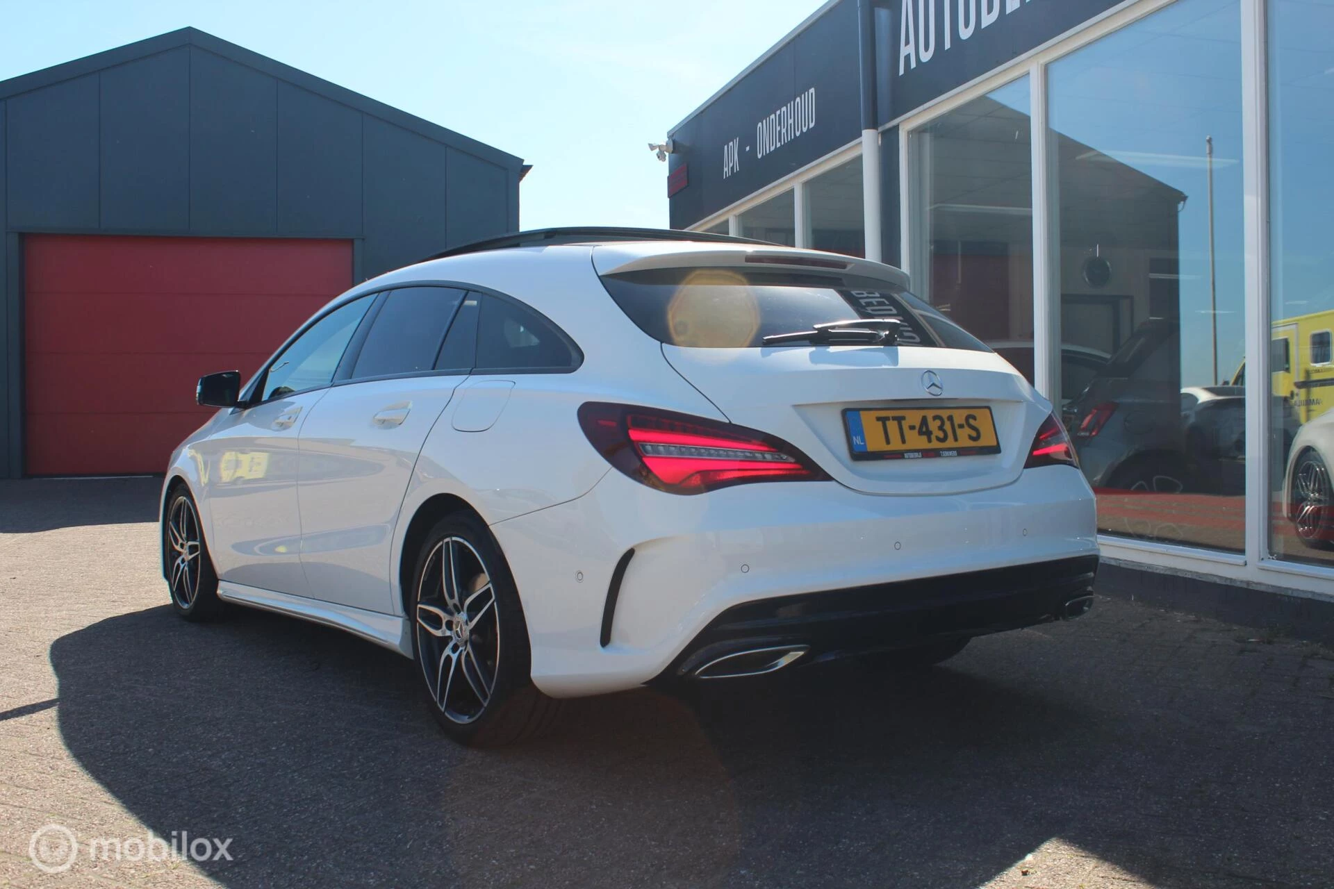 Hoofdafbeelding Mercedes-Benz CLA