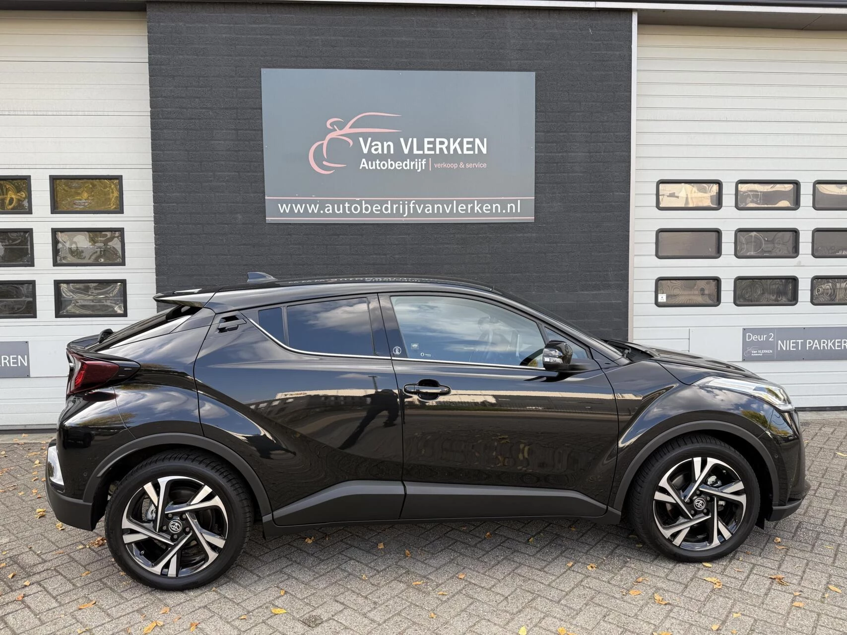 Hoofdafbeelding Toyota C-HR