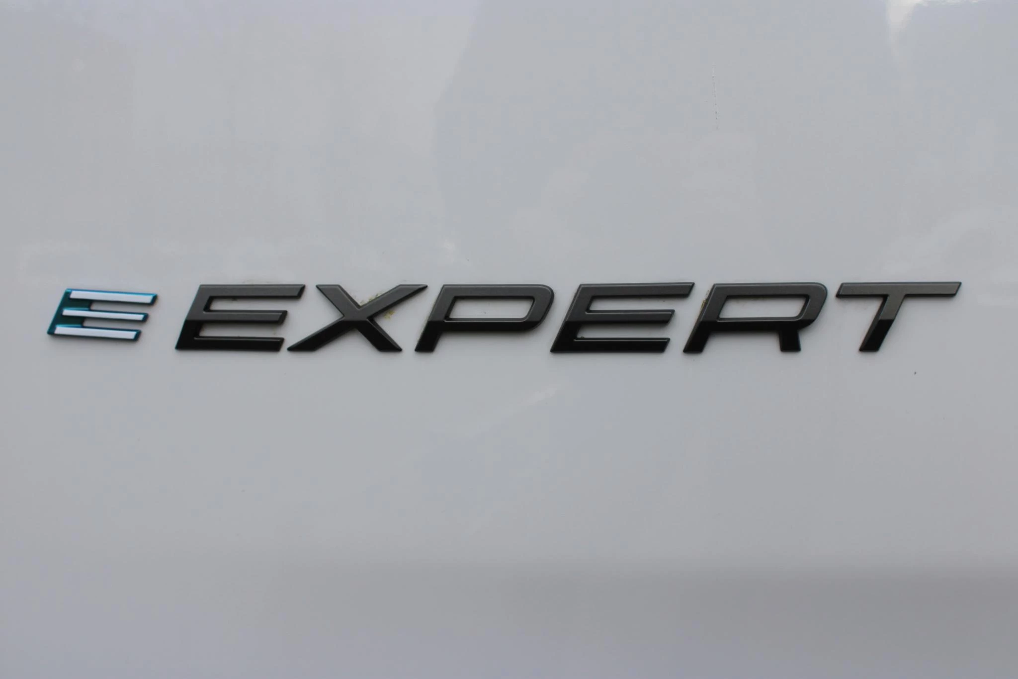 Hoofdafbeelding Peugeot e-Expert