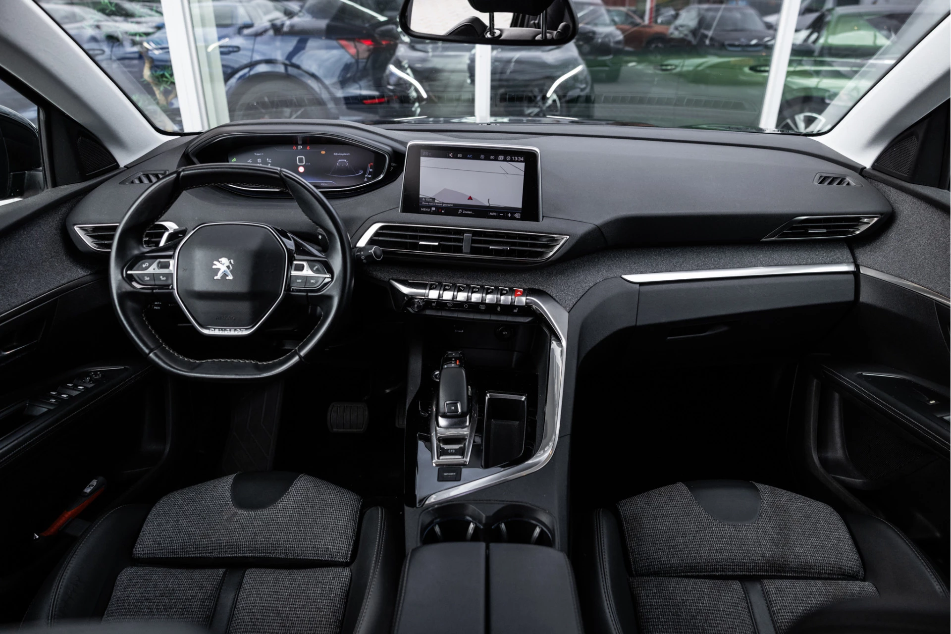 Hoofdafbeelding Peugeot 5008