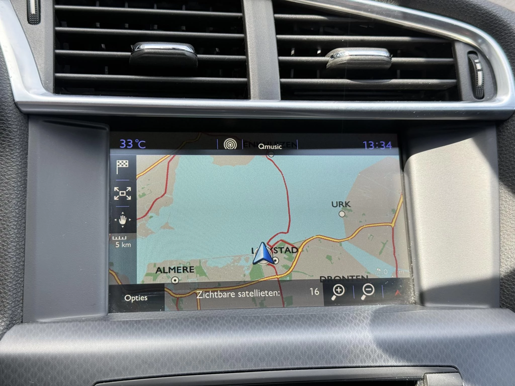 Hoofdafbeelding DS DS 4
