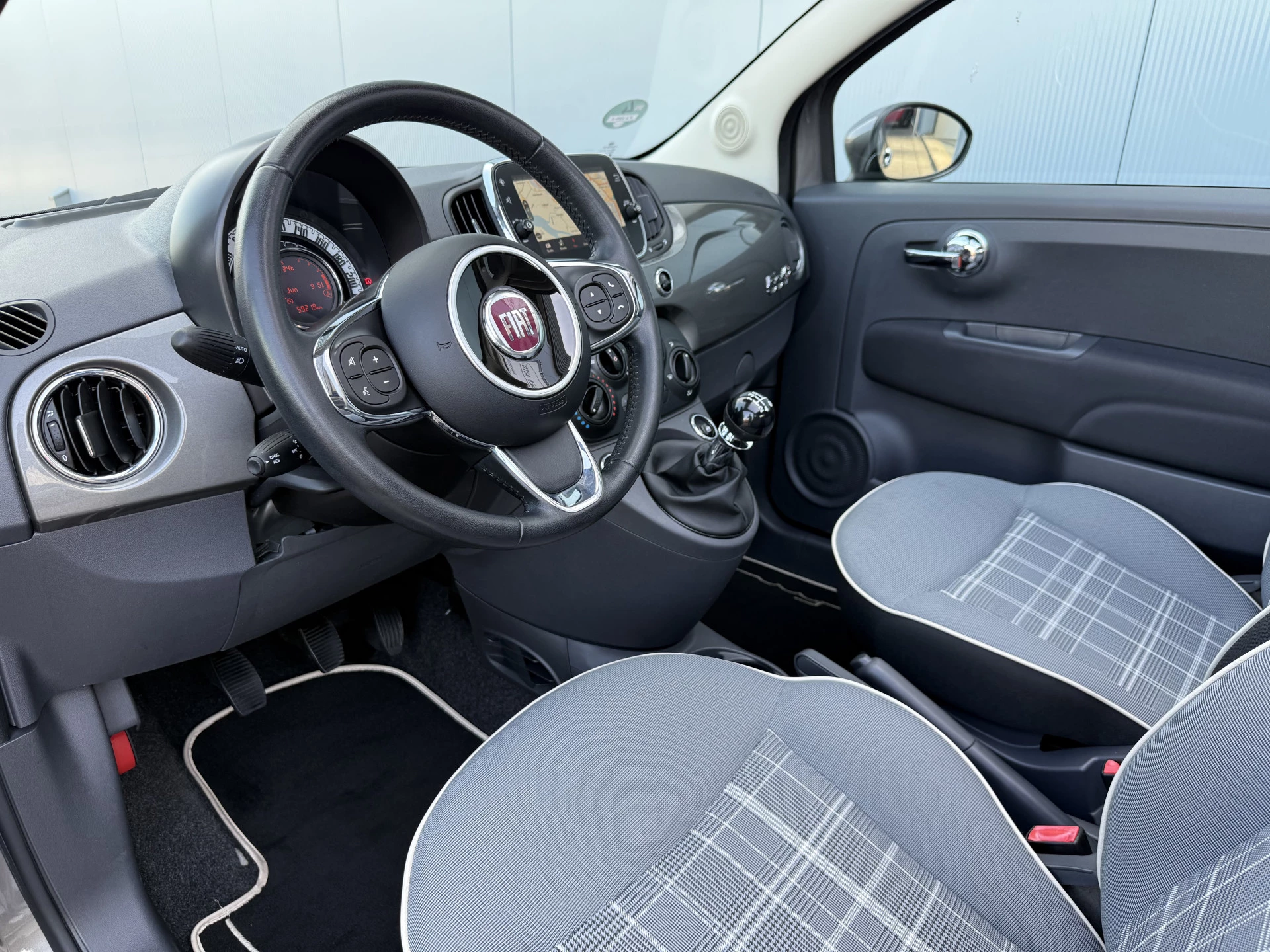 Hoofdafbeelding Fiat 500C