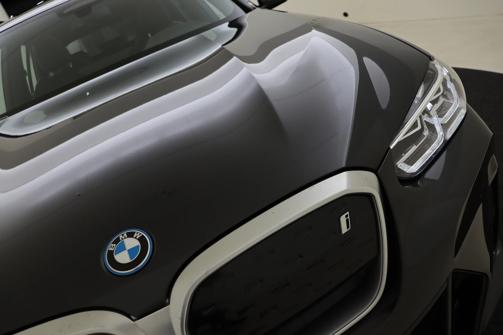 Hoofdafbeelding BMW iX3