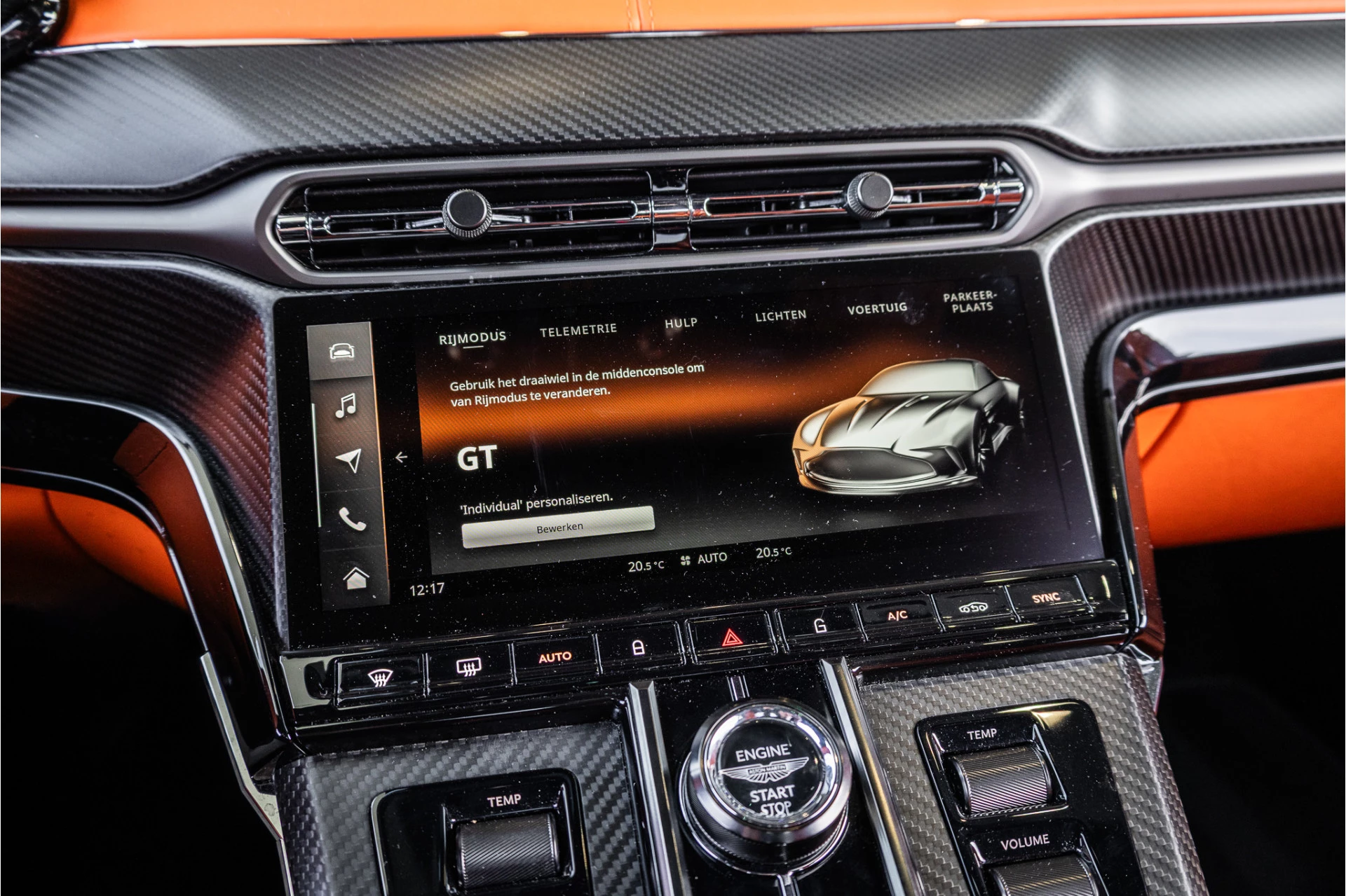 Hoofdafbeelding Aston Martin V8 Vantage