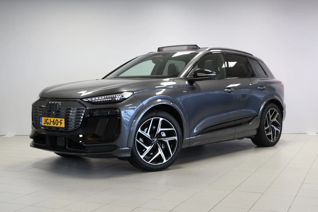 Hoofdafbeelding Audi Q6 e-tron