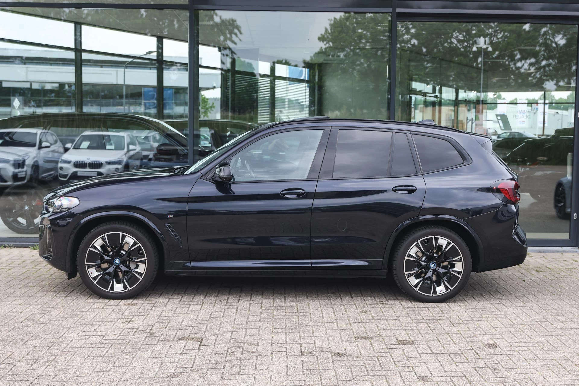 Hoofdafbeelding BMW iX3