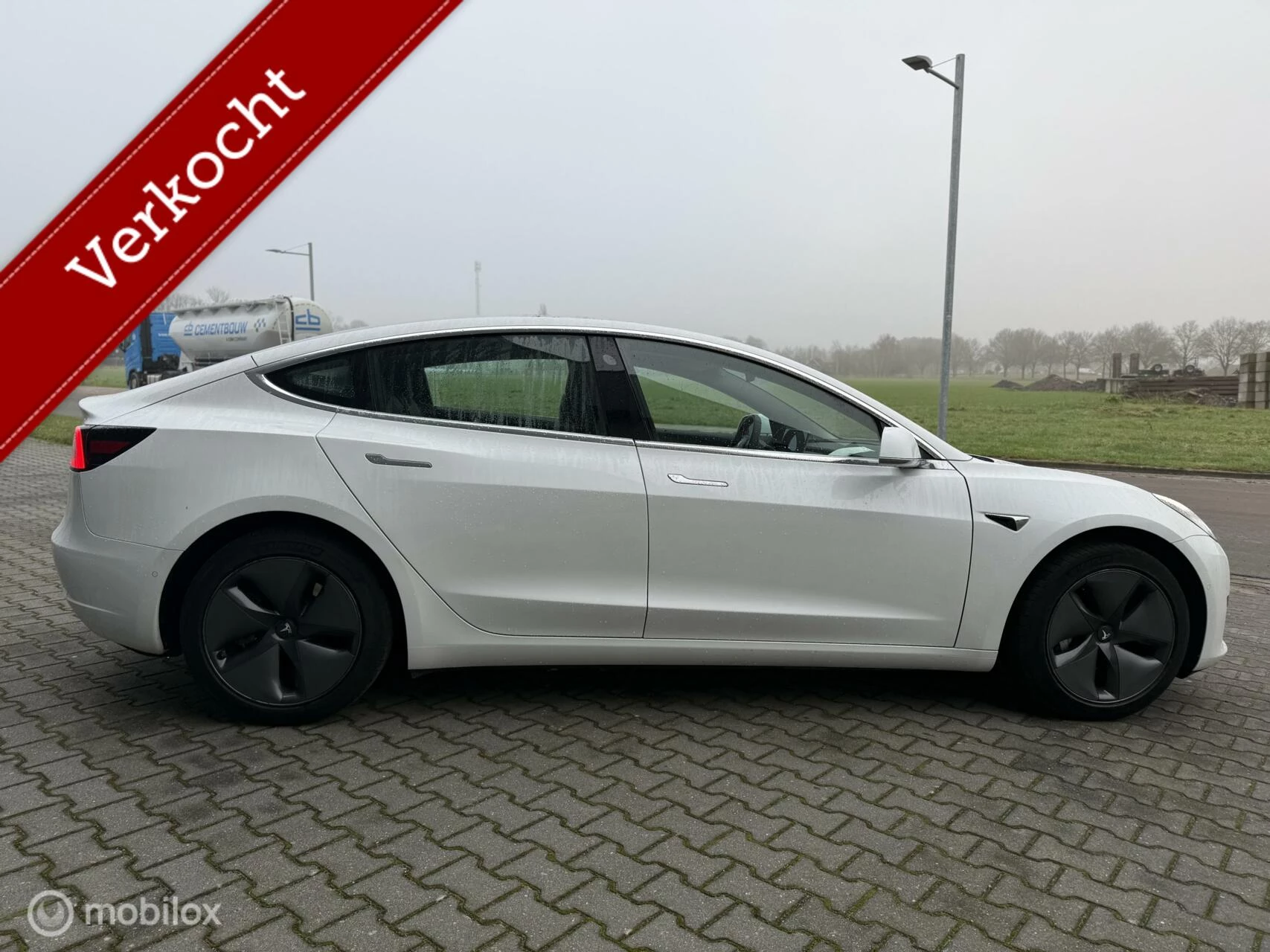 Hoofdafbeelding Tesla Model 3