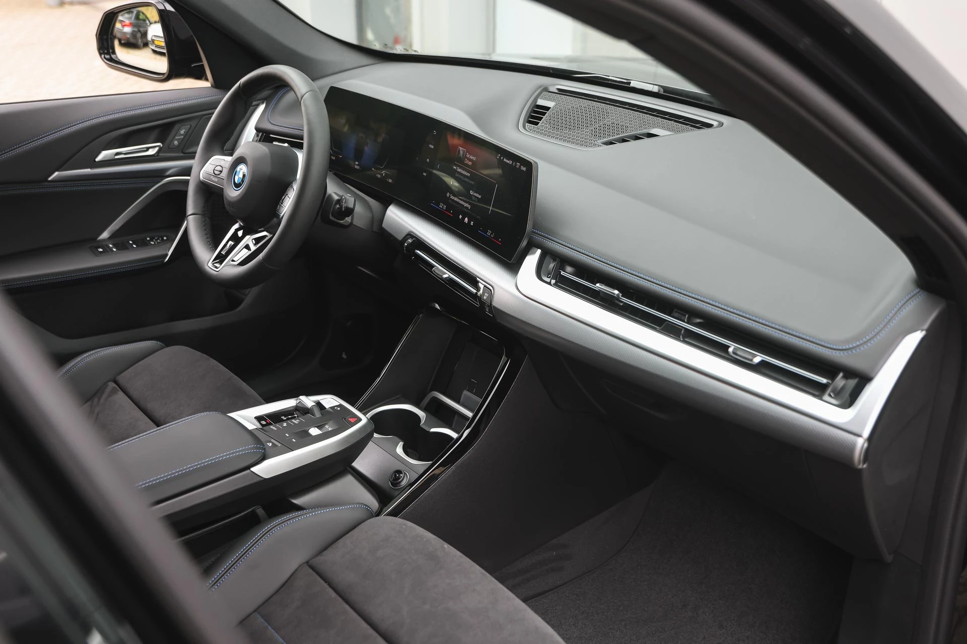 Hoofdafbeelding BMW iX1