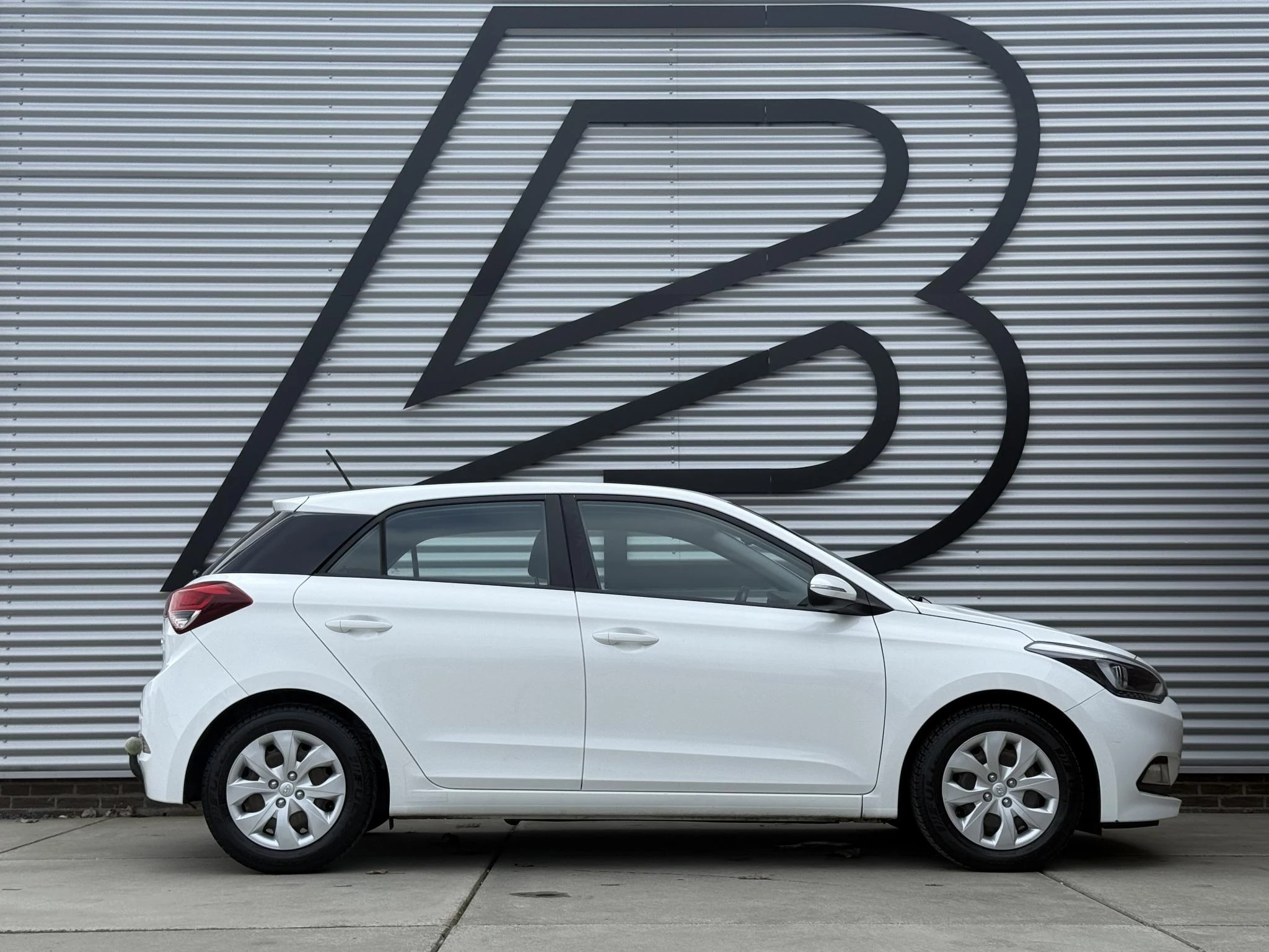 Hoofdafbeelding Hyundai i20