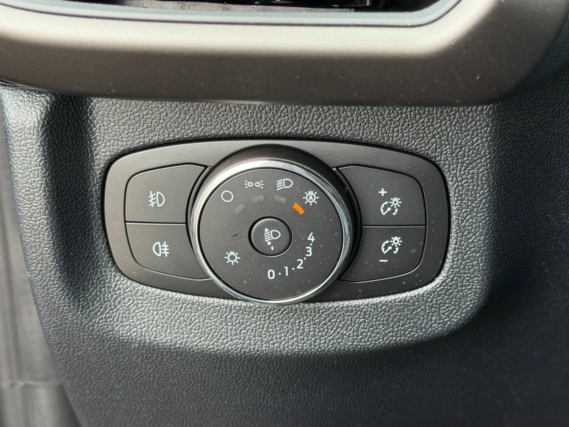 Hoofdafbeelding Ford Transit Courier