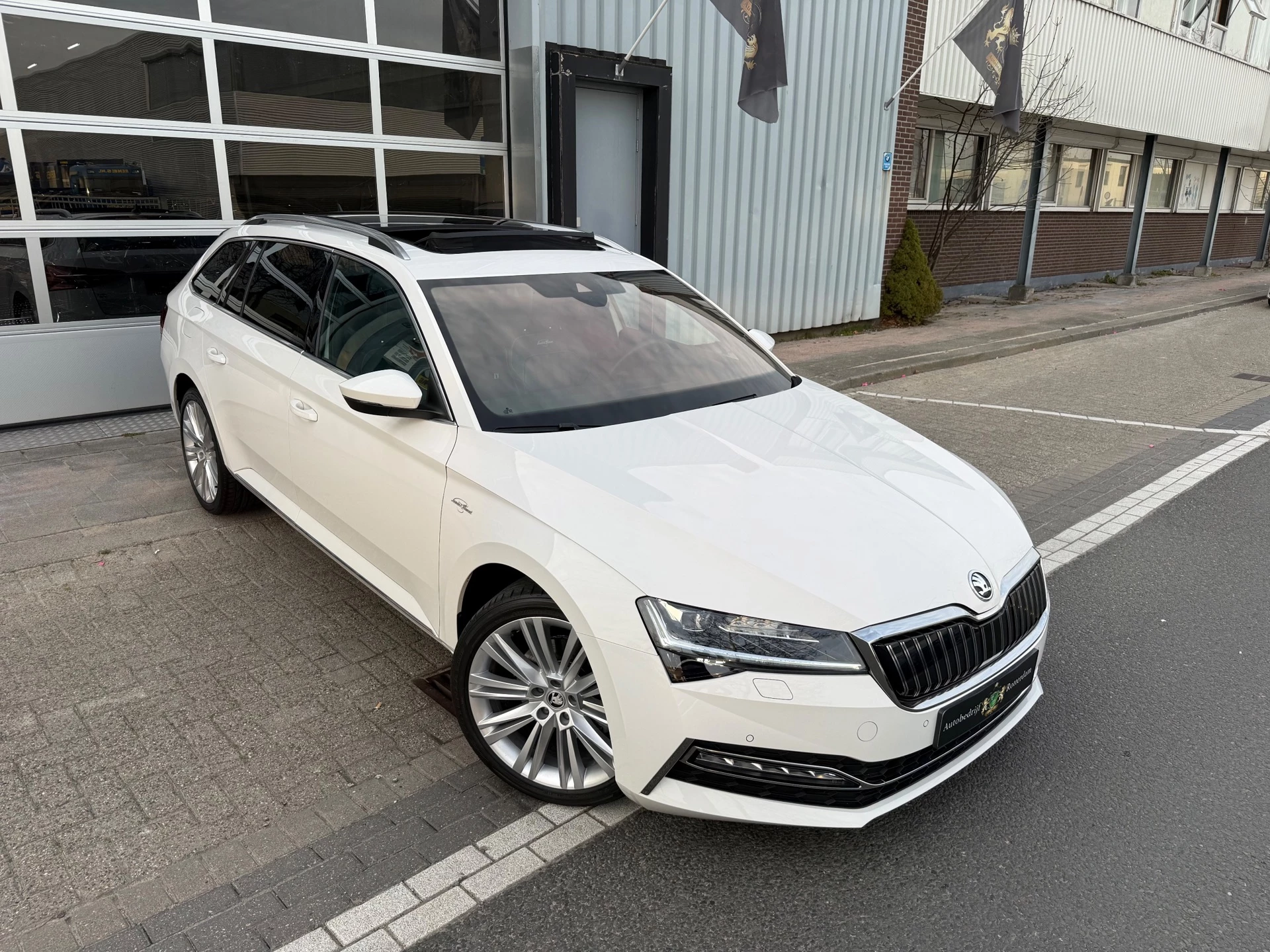 Hoofdafbeelding Škoda Superb