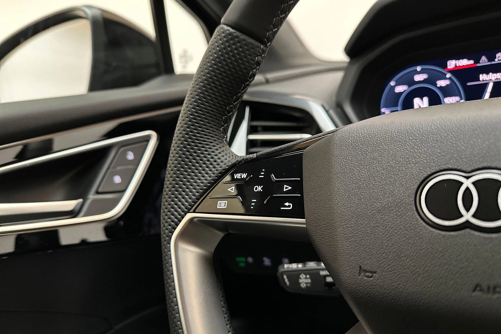 Hoofdafbeelding Audi Q4 e-tron