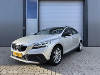 Hoofdafbeelding Volvo V40 Volvo V40 Cross Country 2.0 T3 Momentum