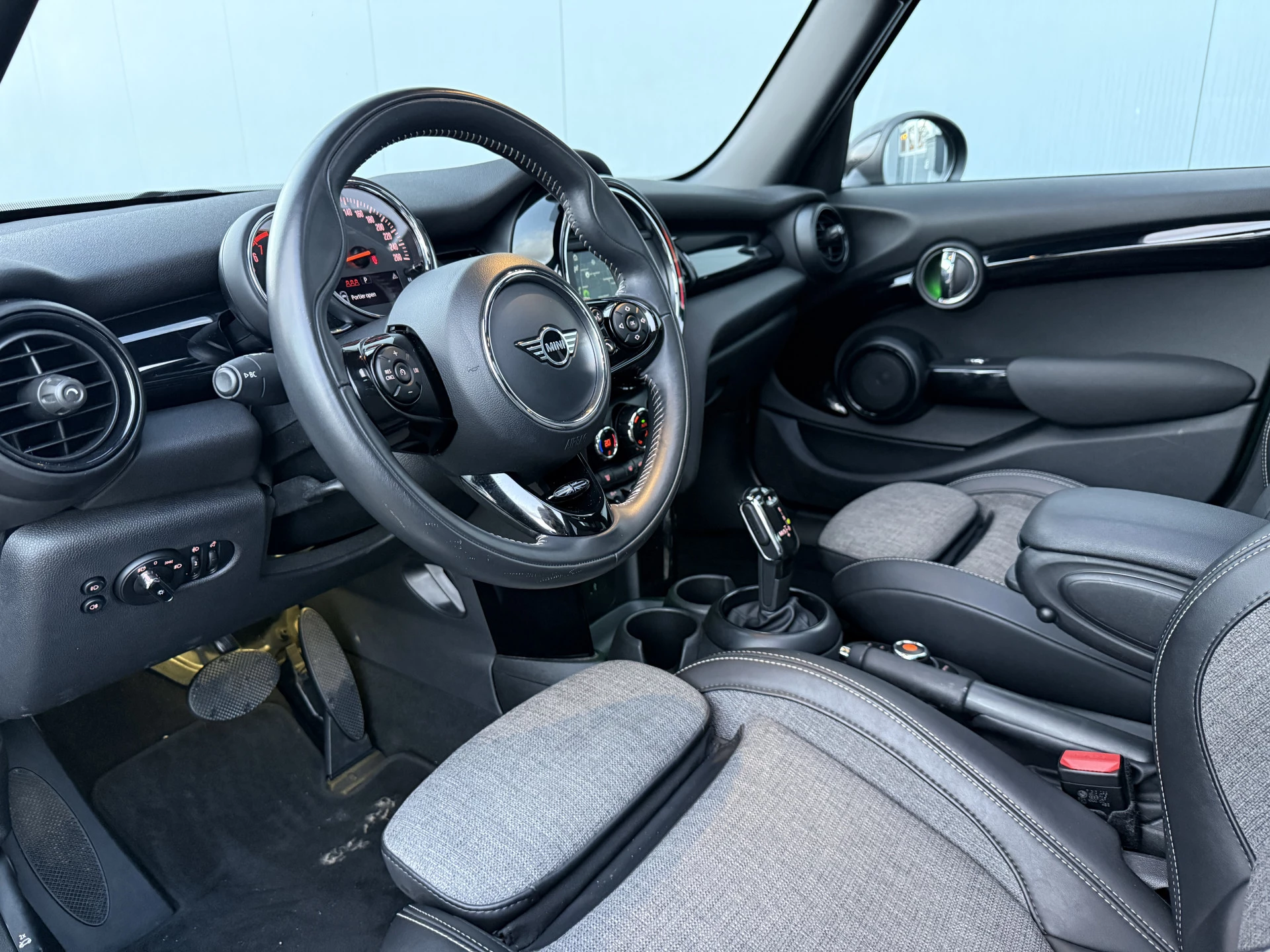 Hoofdafbeelding MINI Cooper