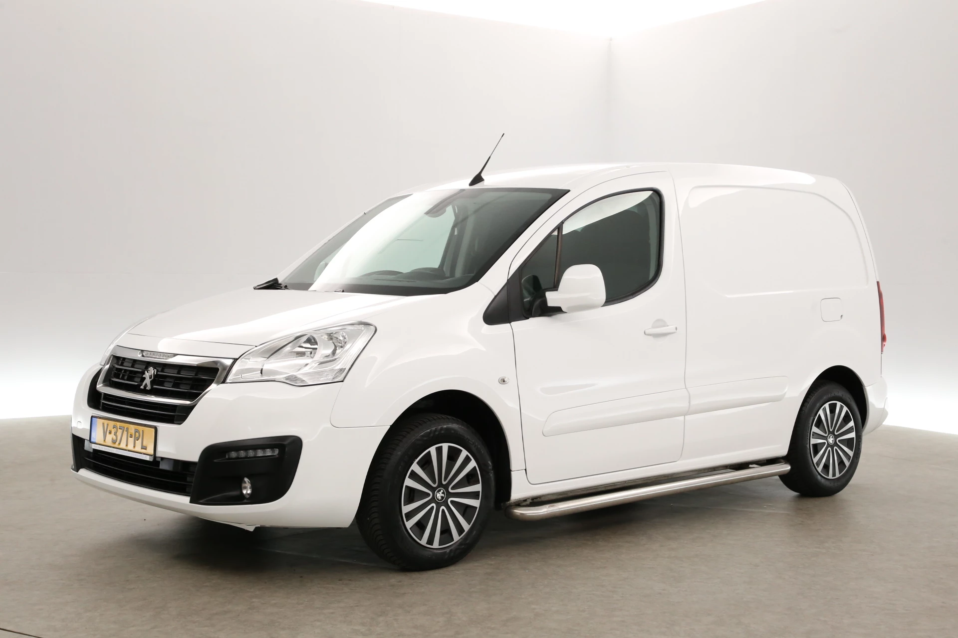 Hoofdafbeelding Peugeot Partner