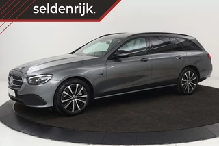 Mercedes-Benz E-klasse 300e Avantgarde | Stoelverwarming | Carplay |  Sfeerverlichting | Camera | Night Pack | Full LED | Half leder | Widescreen | Park Assist