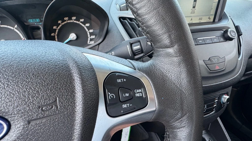 Hoofdafbeelding Ford Transit Courier