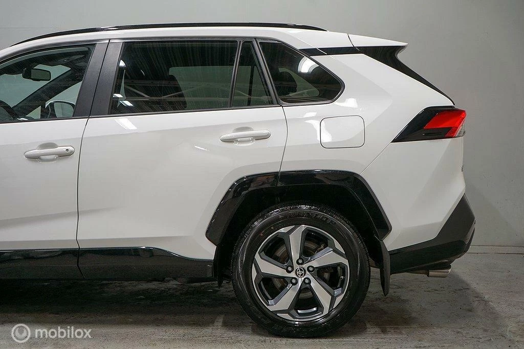 Hoofdafbeelding Toyota RAV4