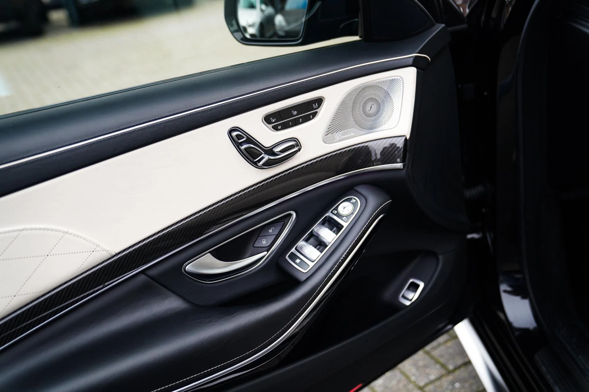 Hoofdafbeelding Mercedes-Benz S-Klasse