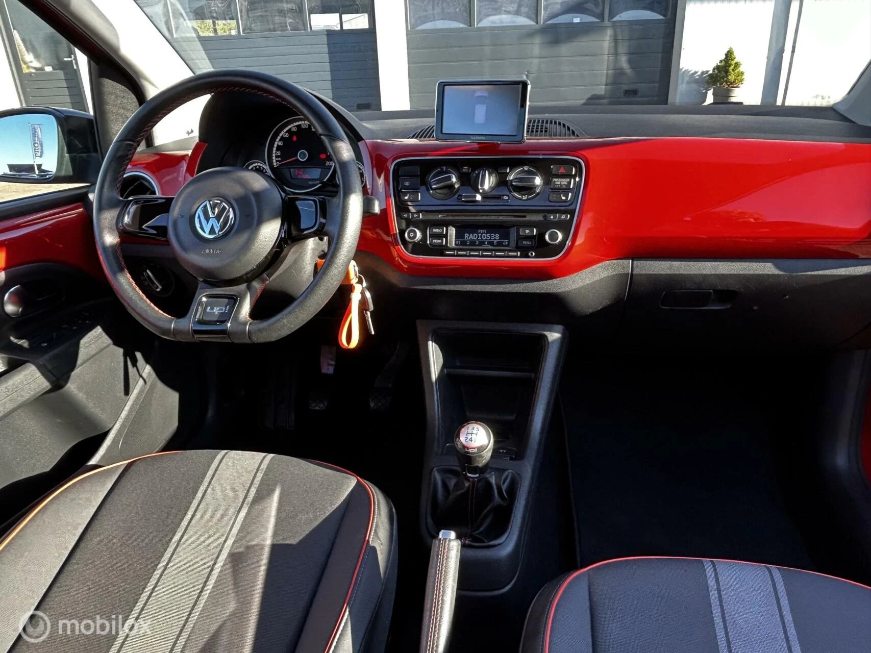 Hoofdafbeelding Volkswagen up!