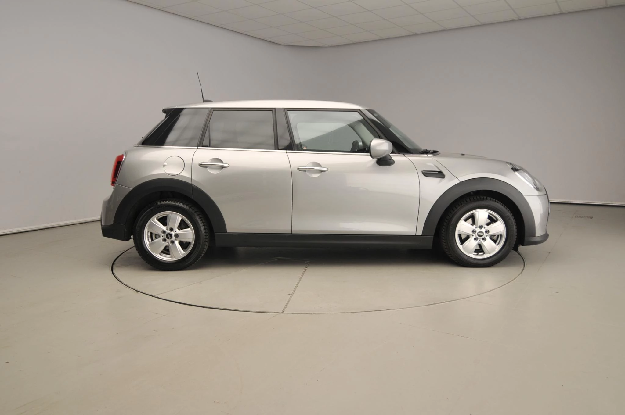 Hoofdafbeelding MINI 5-deurs