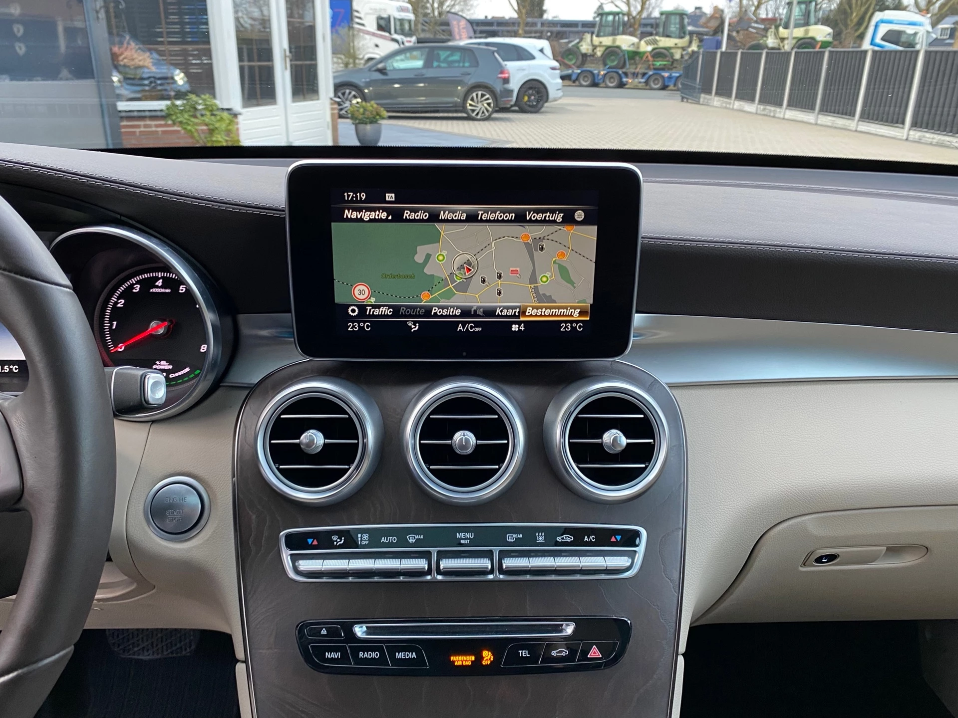 Hoofdafbeelding Mercedes-Benz GLC