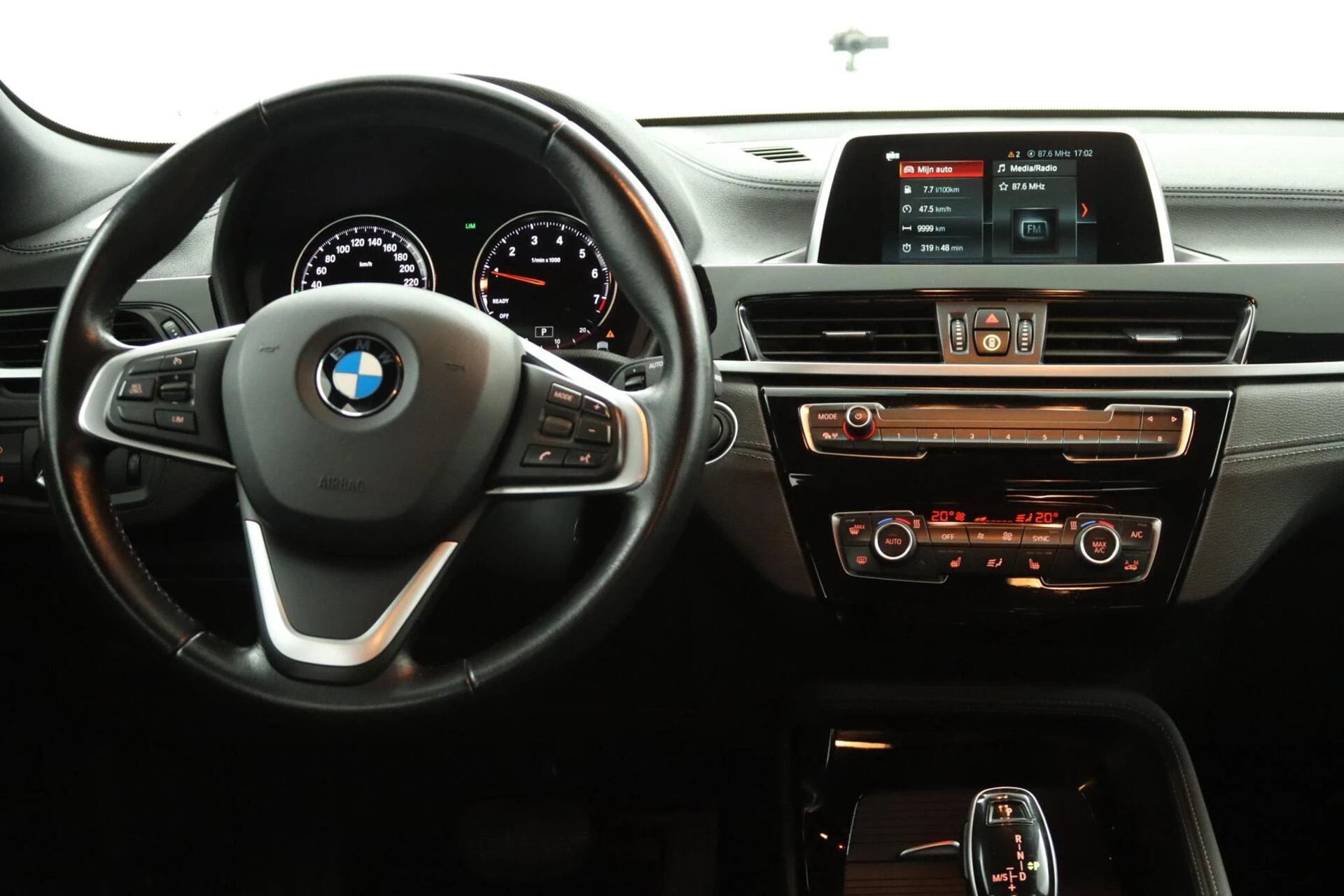 Hoofdafbeelding BMW X2