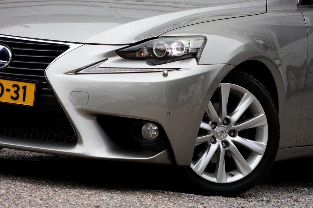 Hoofdafbeelding Lexus IS