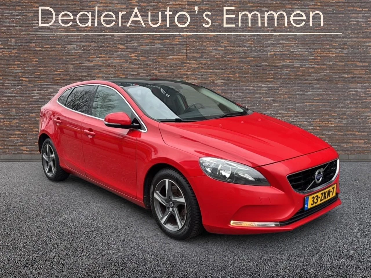 Hoofdafbeelding Volvo V40