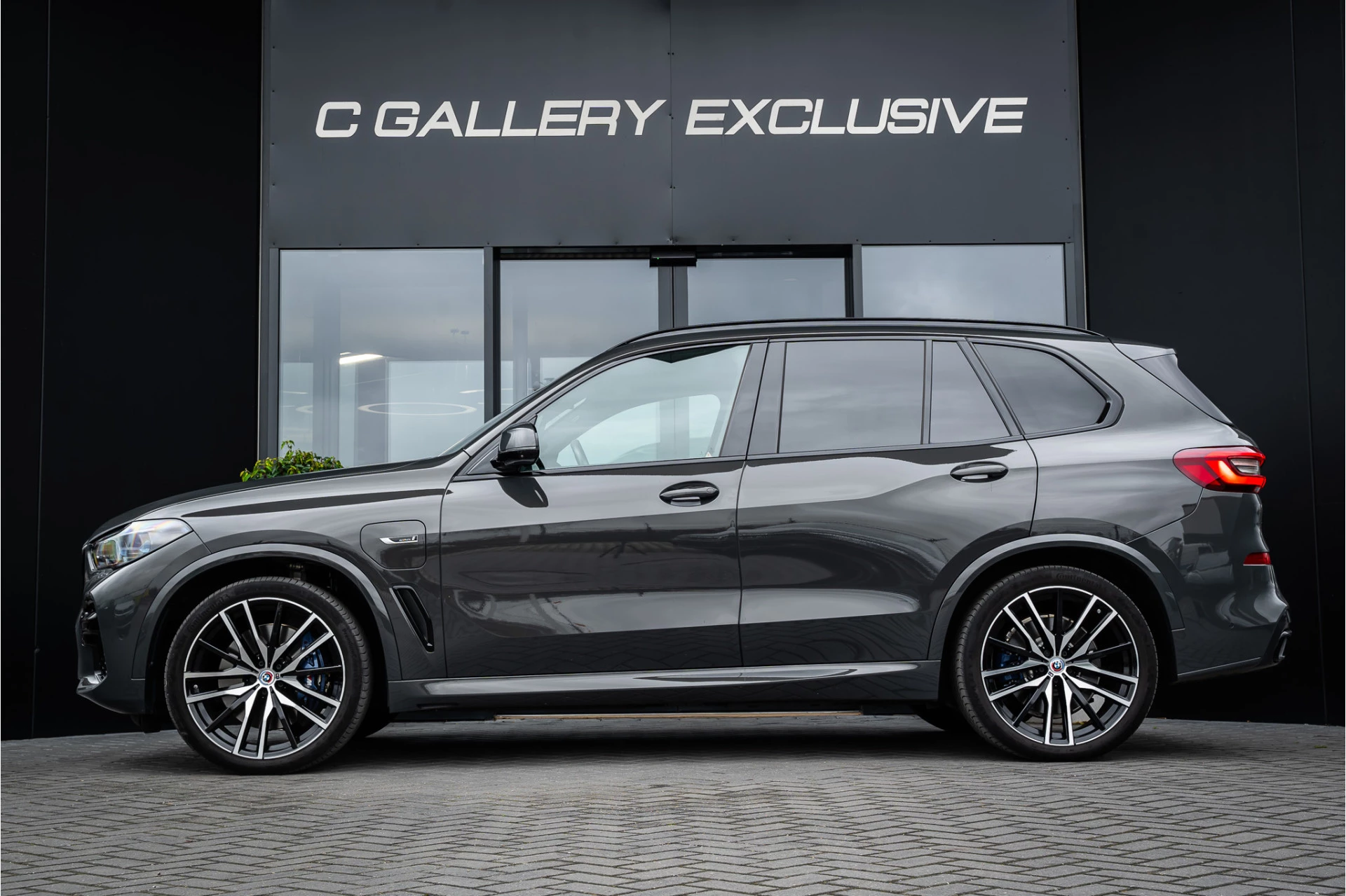 Hoofdafbeelding BMW X5