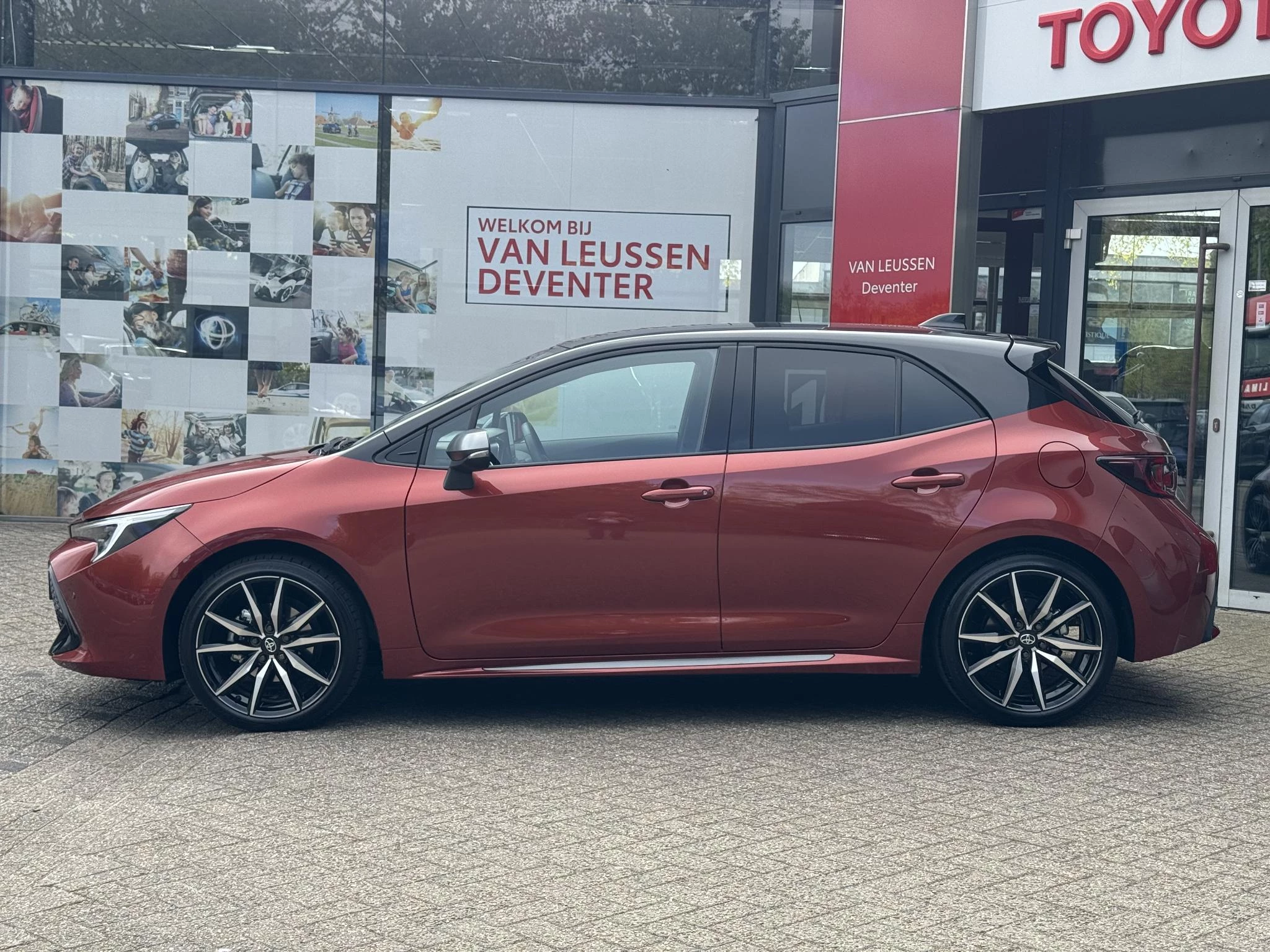 Hoofdafbeelding Toyota Corolla