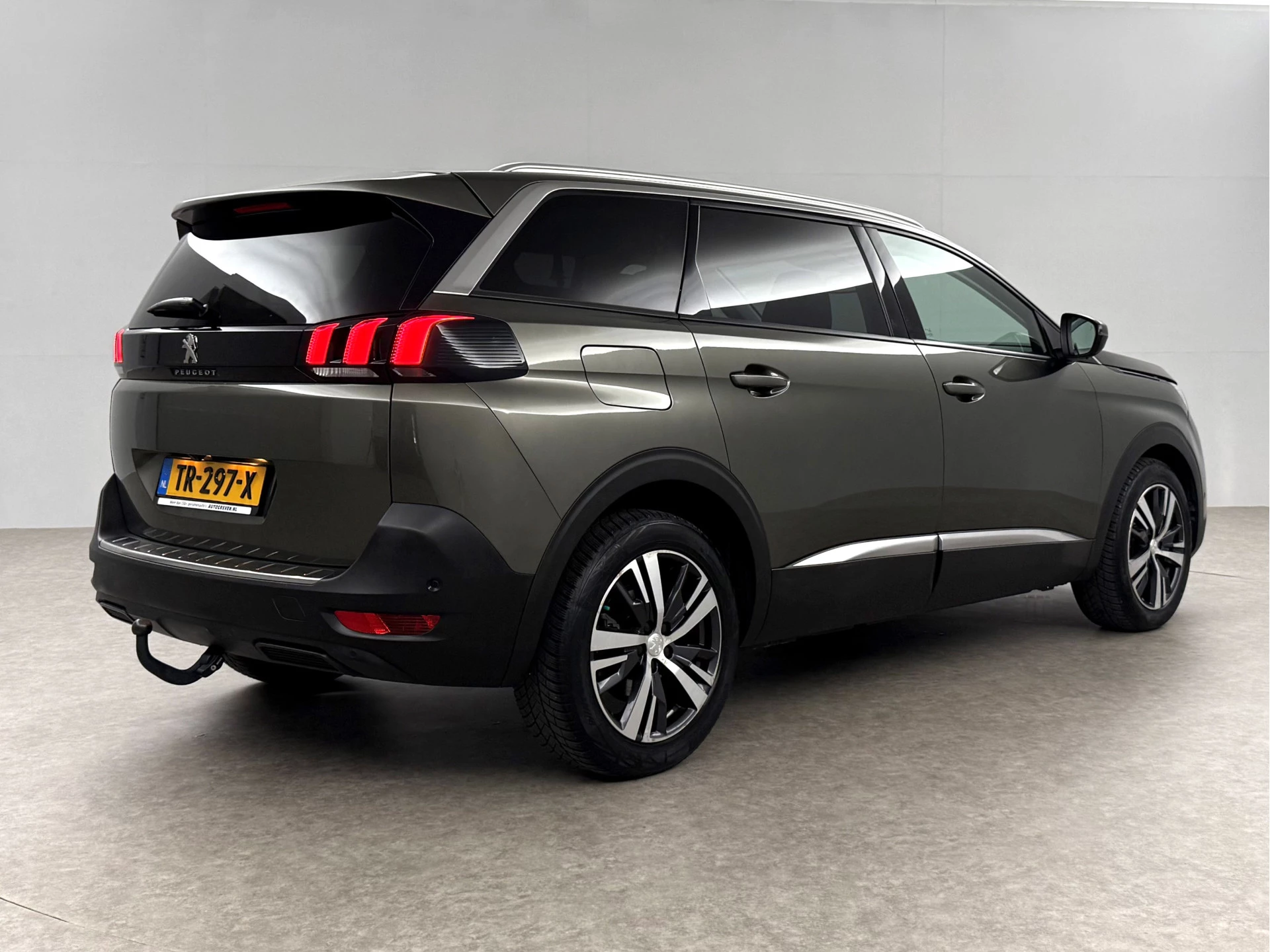 Hoofdafbeelding Peugeot 5008