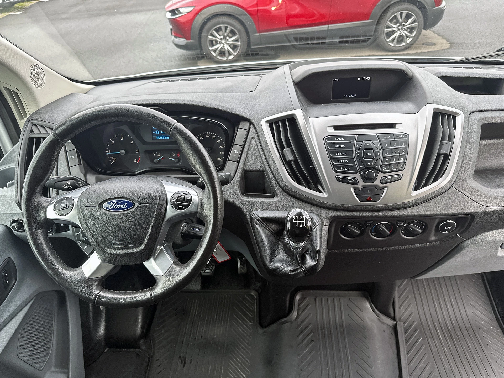 Hoofdafbeelding Ford Transit