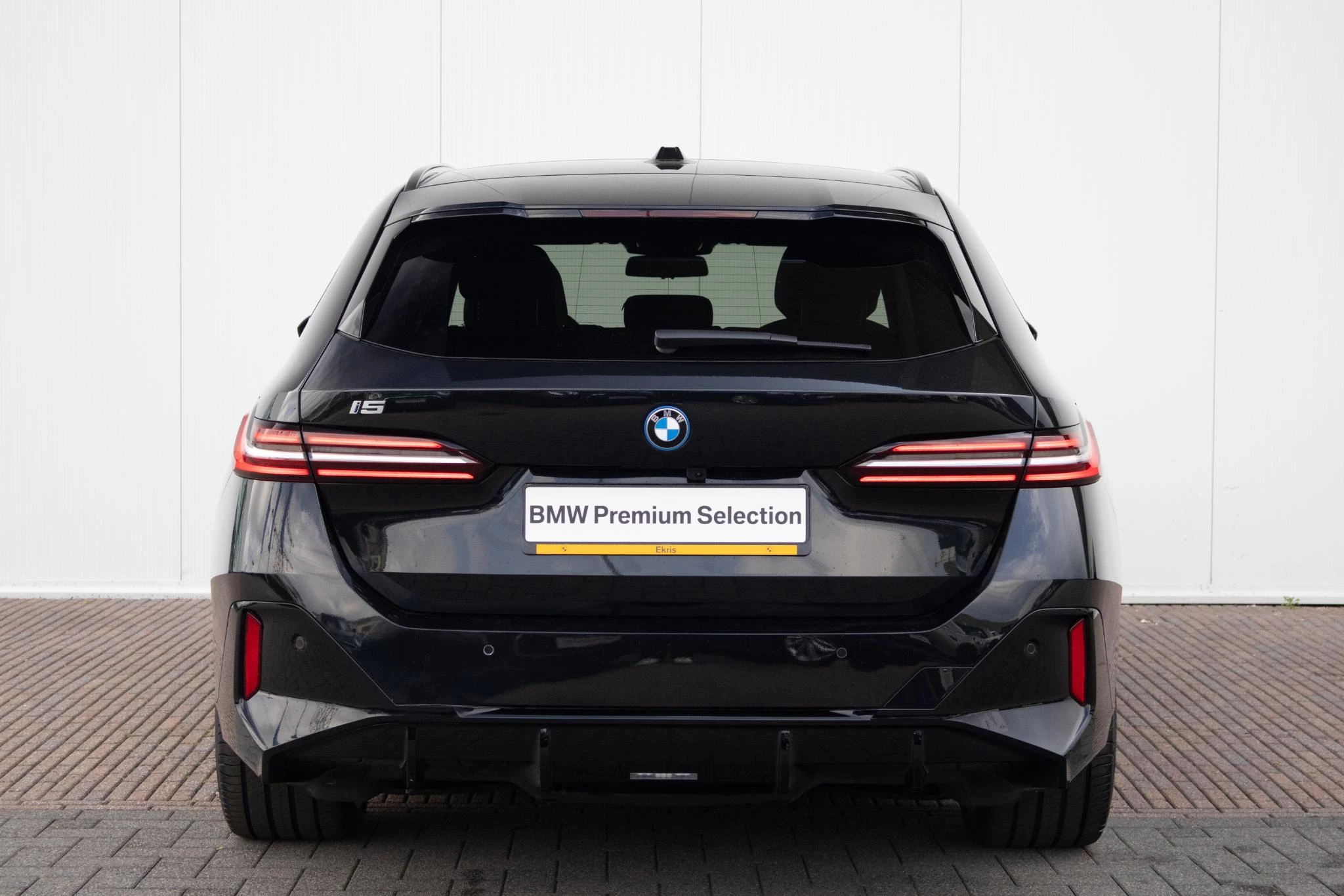 Hoofdafbeelding BMW i5