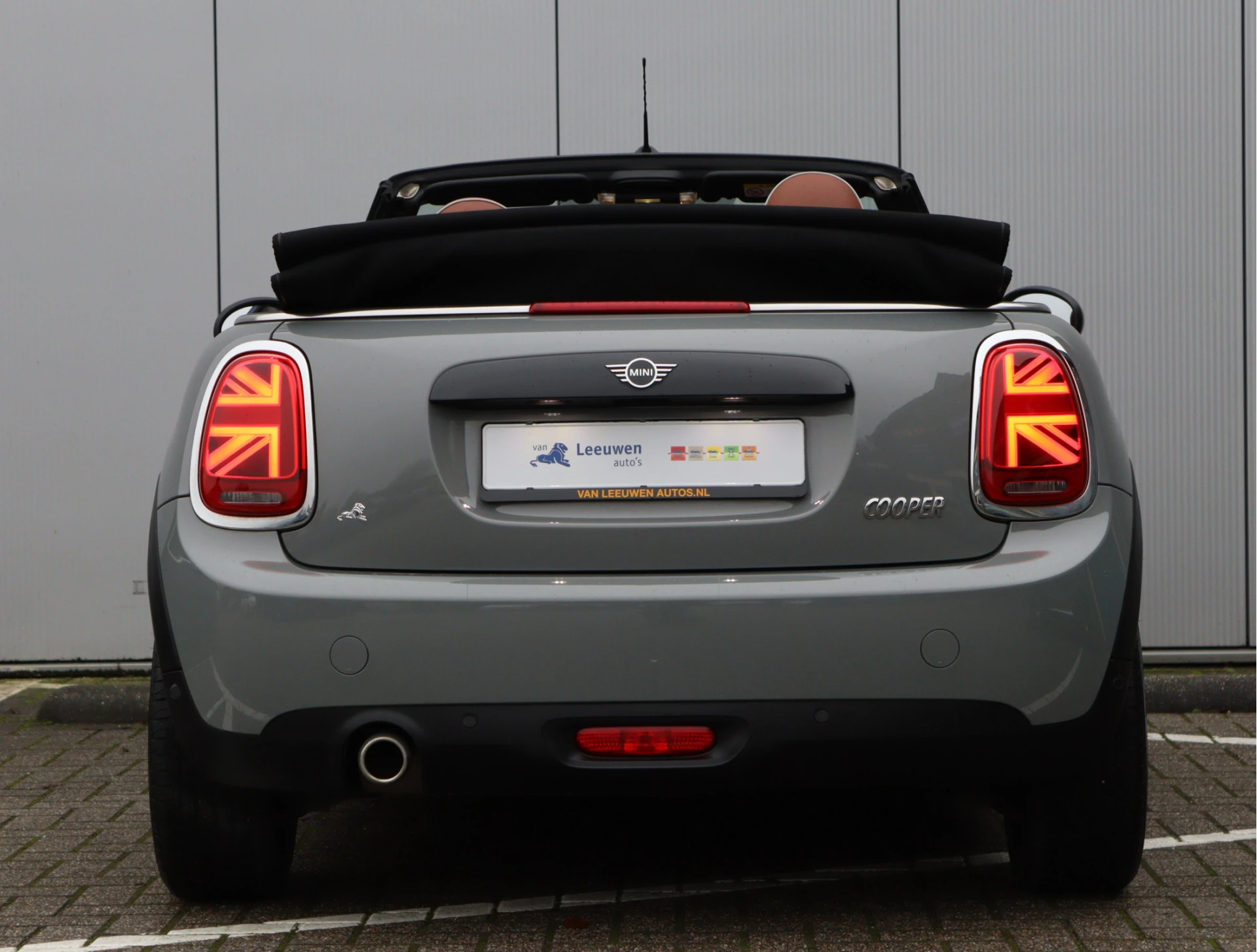Hoofdafbeelding MINI Cooper Cabrio