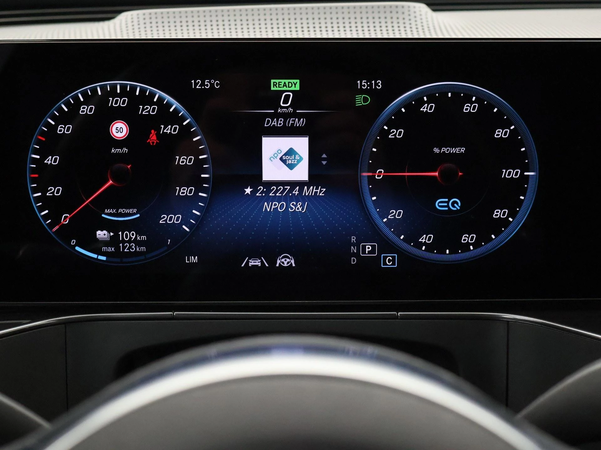 Hoofdafbeelding Mercedes-Benz EQC