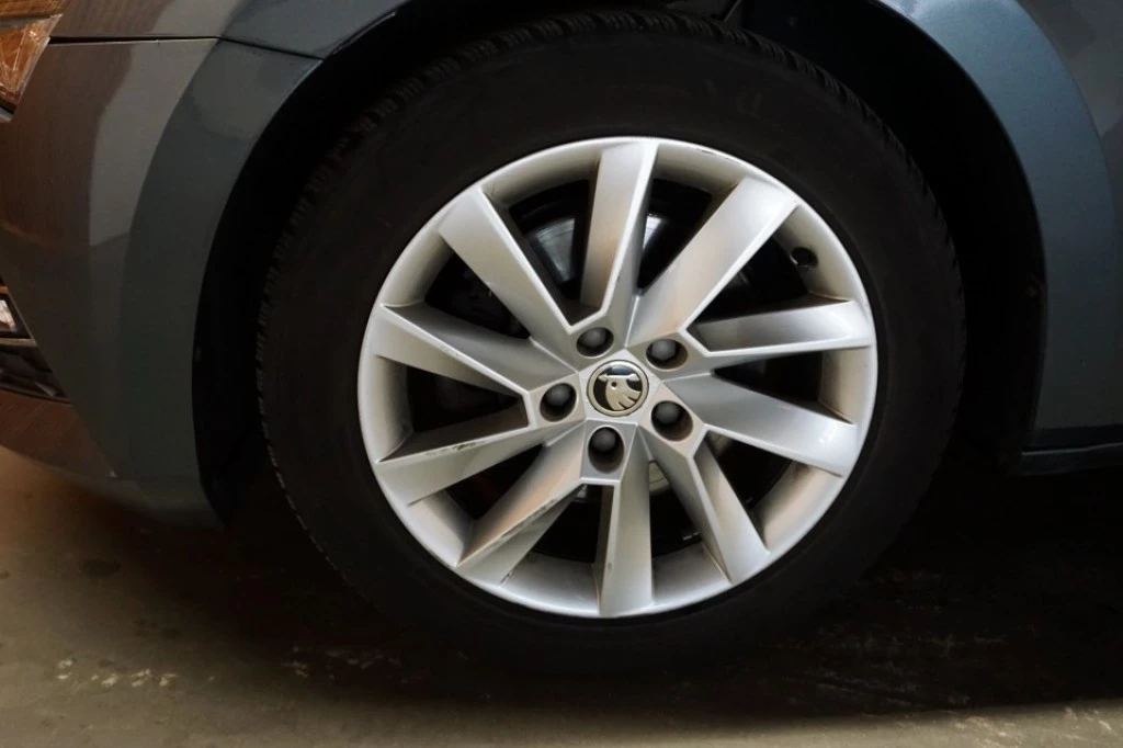 Hoofdafbeelding Škoda Superb