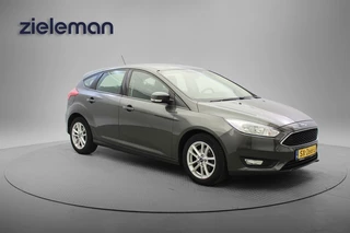 Ford Focus 1.0 Edition - Carplay, Navi, Cruise