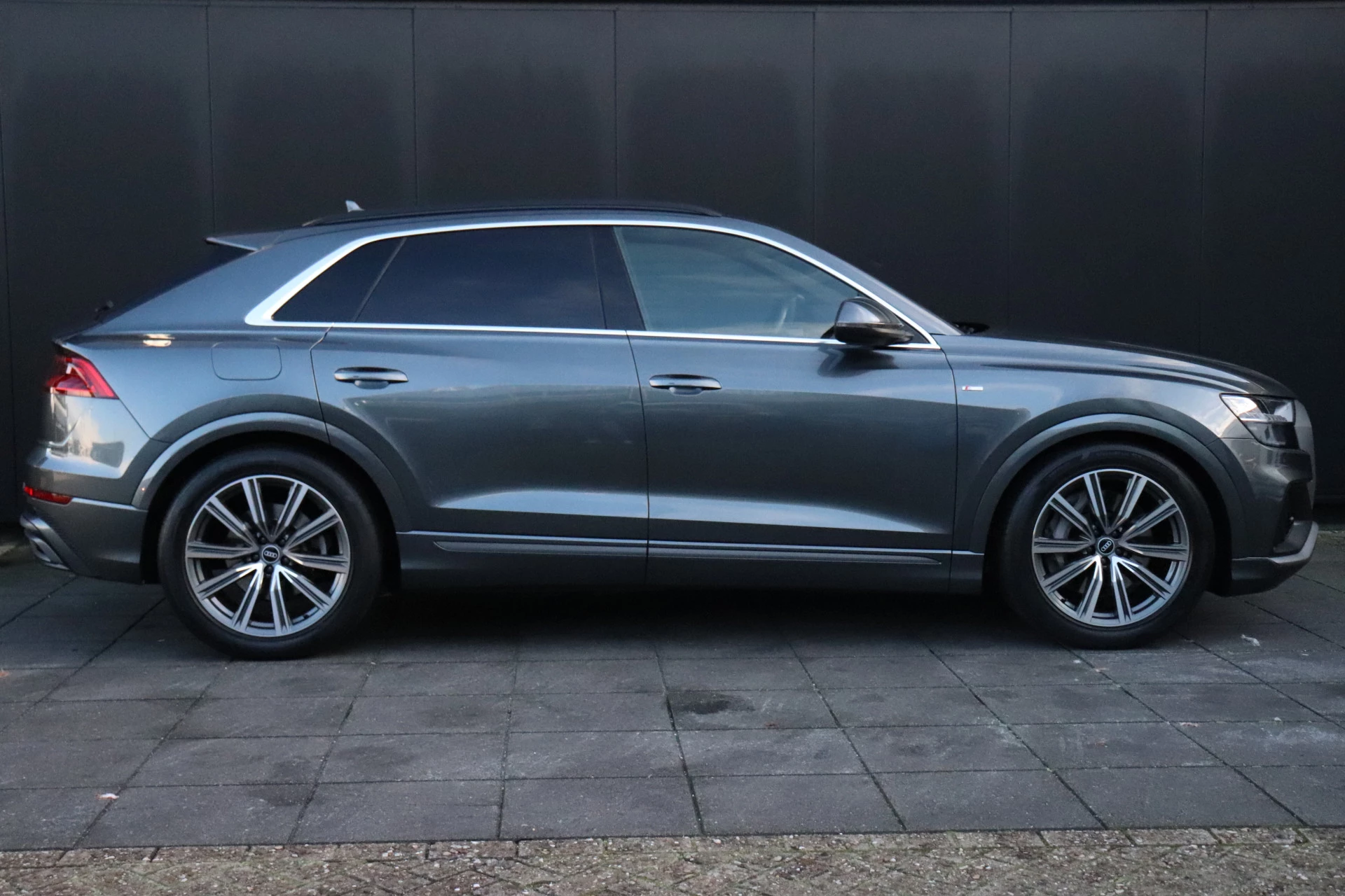 Hoofdafbeelding Audi Q8