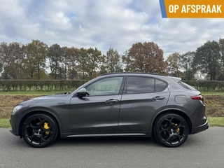 Hoofdafbeelding Alfa Romeo Stelvio Alfa Romeo Stelvio 2.0t Q4 Veloce 280pk, panodak, 21 inch!